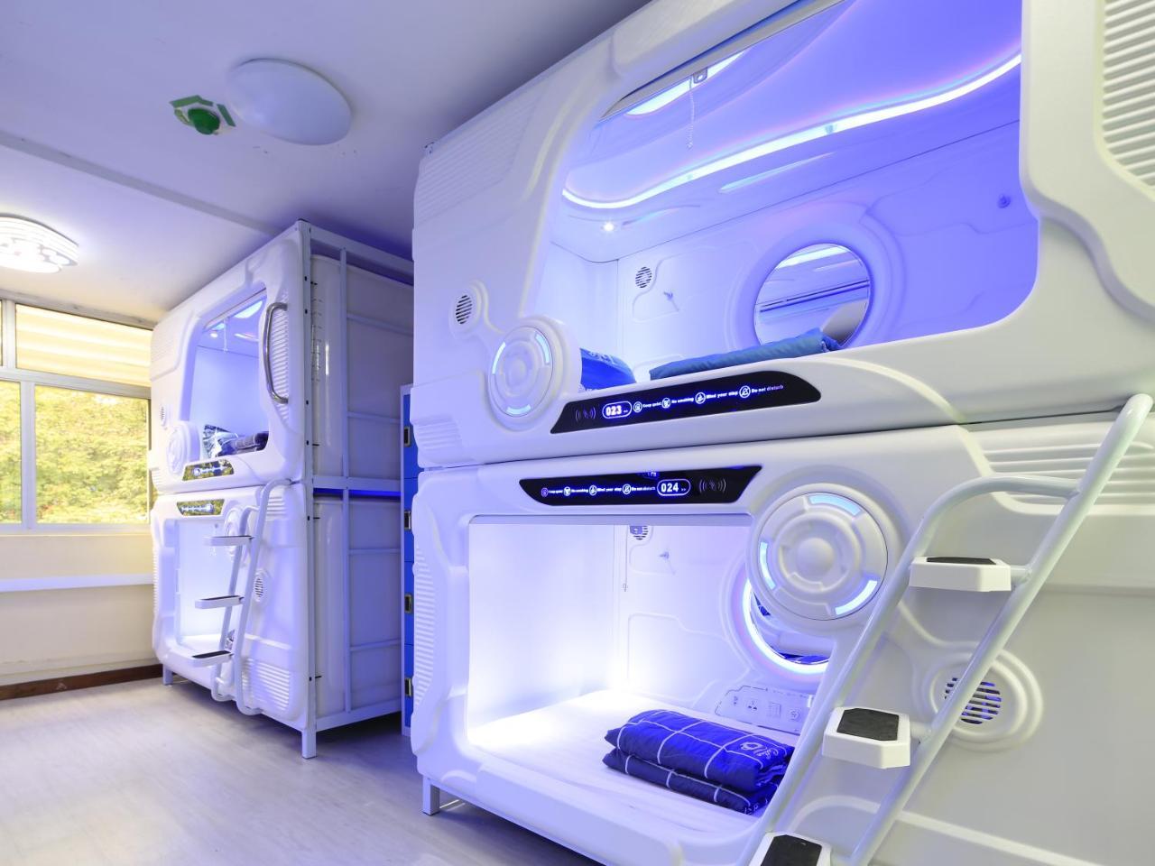 Spacepod@lavender * Singapura